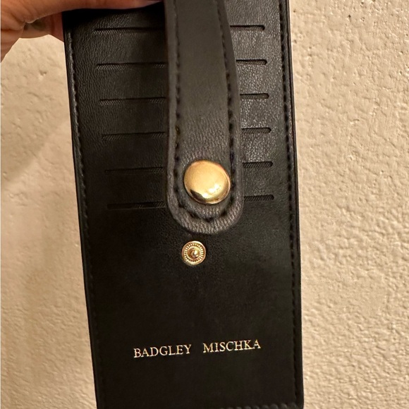 Badgley Mischka Card Holder - Picture 4 of 6